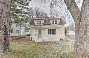 Charming Home Less Than One block to Lake Superior!